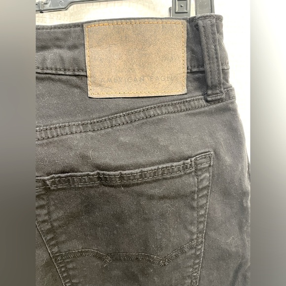 Men’s American Eagle Black Pants - Picture 3 of 5